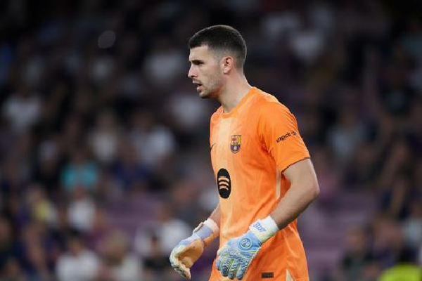 David Raya Puji Kiper Barcelona Joan Garcia